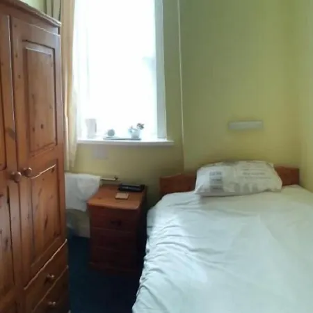 The Ratcliffe Guest House-3